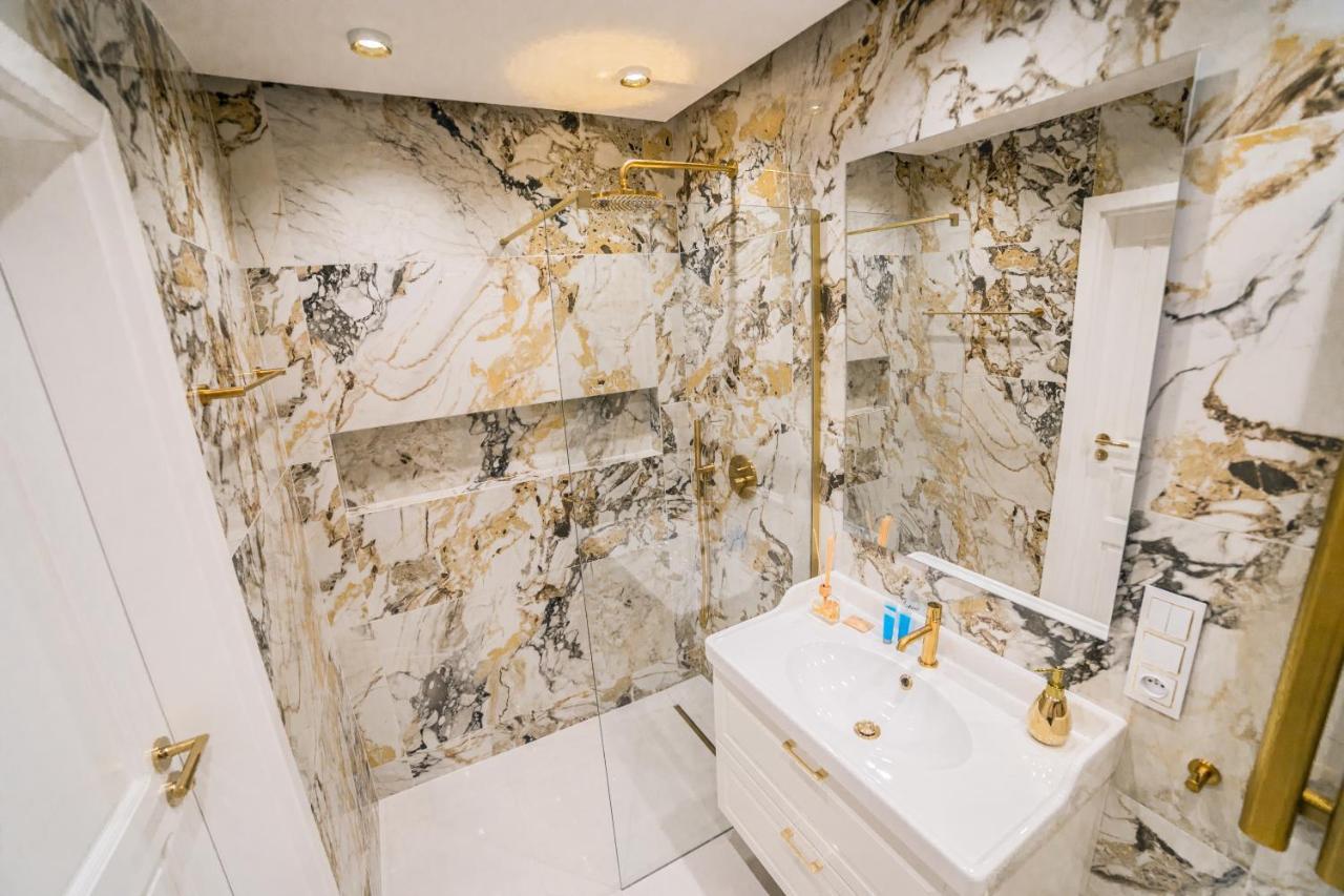 קרקוב Kazimierza Wielkiego Luxury Apartment מראה חיצוני תמונה